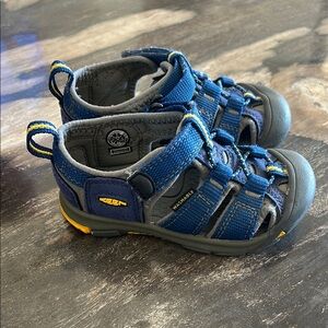 KEEN Kids Blue and Gray Sandals
